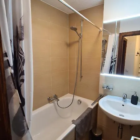 Apartment Greppons N 012 - Mountain 6 Pers *